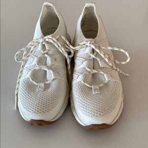 New Madewell “Field Knit” White Sneakers.
